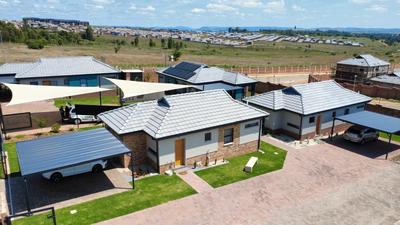Townhouse For Sale in Cosmo City, Roodepoort