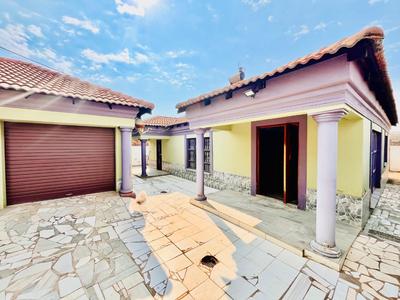 House For Sale in Nellmapius, Pretoria