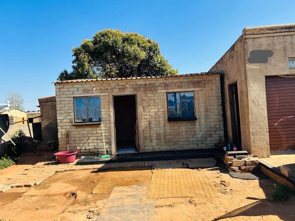 Property For Sale in Tembisa, Tembisa